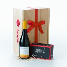 Chardonnay and Riedel Glasses Gift Box